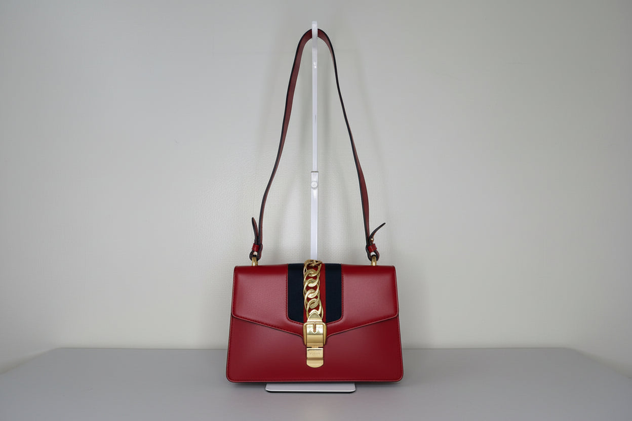 Gucci Red Leather Sylvie Sholuder Bag