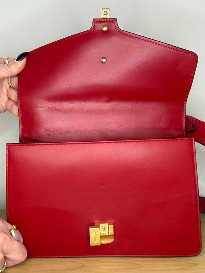 Gucci Red Leather Sylvie Sholuder Bag
